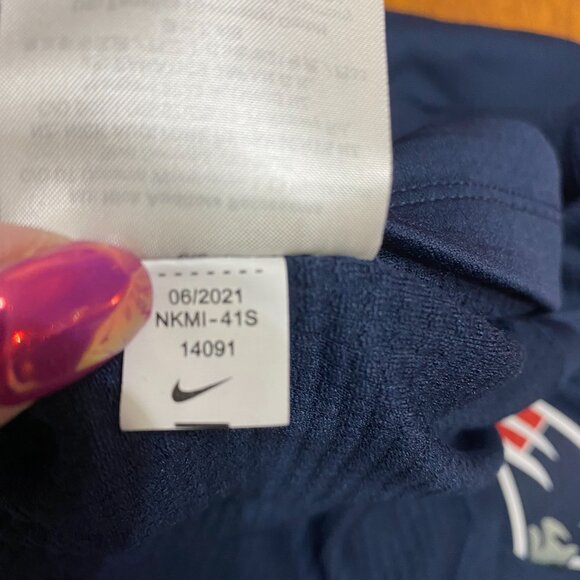 XL Nike New England Patriots Zip Front Shirt - Picture 10 of 10